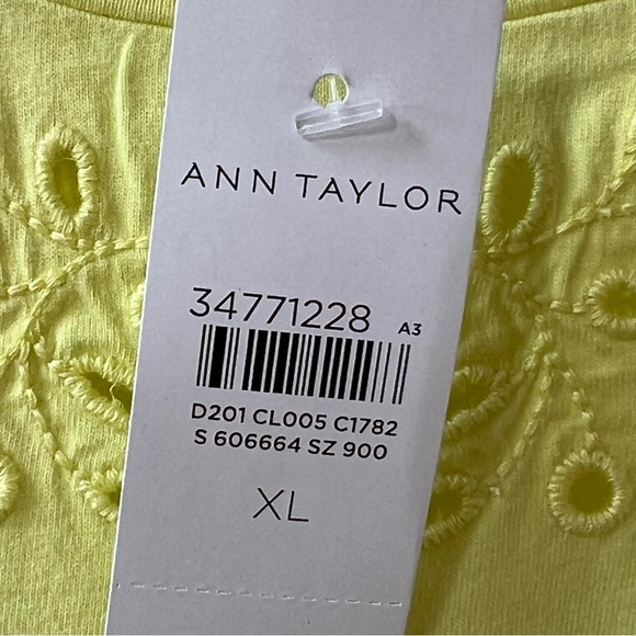 ⭐️ NWT Ann Taylor Eyelet Cap Sleeve Tee Scoop Neck Size XL - Picture 9 of 14